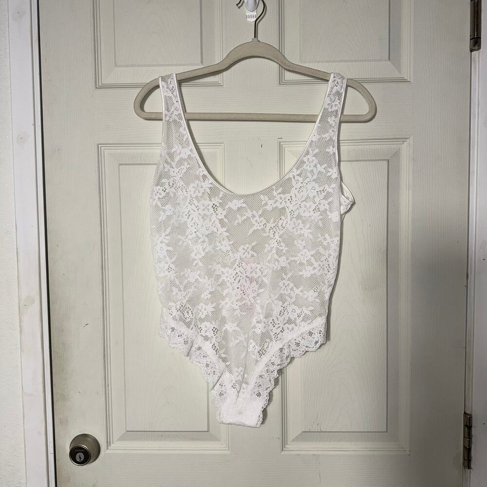 Victoria's Secret White Very‎ Sexy Cutout Lace Teddy Lingerie Bodysuit Sz Large